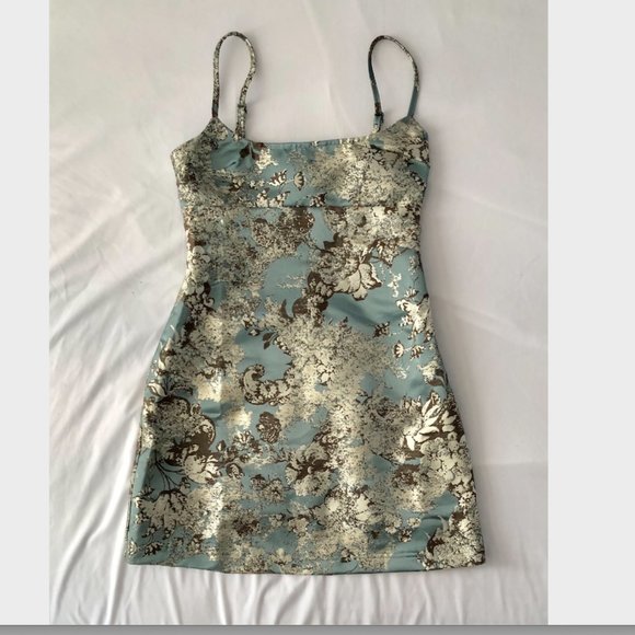 UO Monette Jacquard Mini Dress - Picture 2 of 4